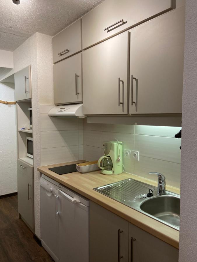 Appartement Les Menuires - 4 Personnes A 20 M Des Pistes Saint-Martin-de-Belleville Exteriör bild